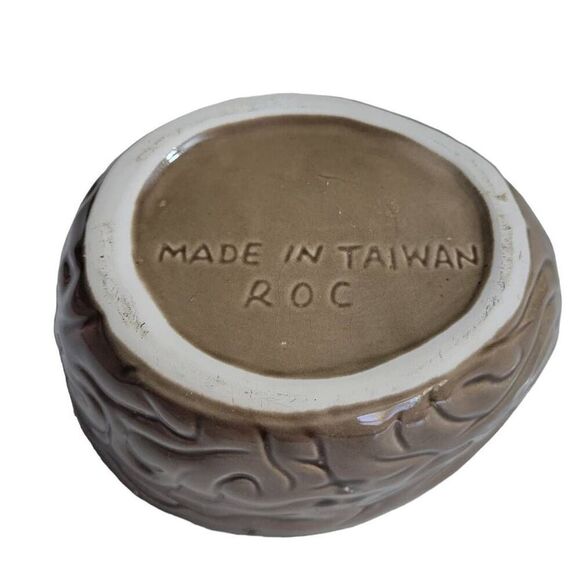 Vintage 1950s Walnut Squirrel With Acorn Canister Cookie Nut Jar Dish Bowl - Picture 3 of 6